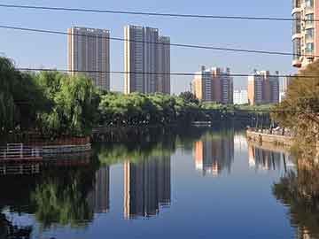 春节北京旅游人多吗？